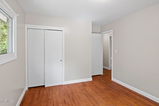 100 Glenn Circle, Greeneville, TN 37745
