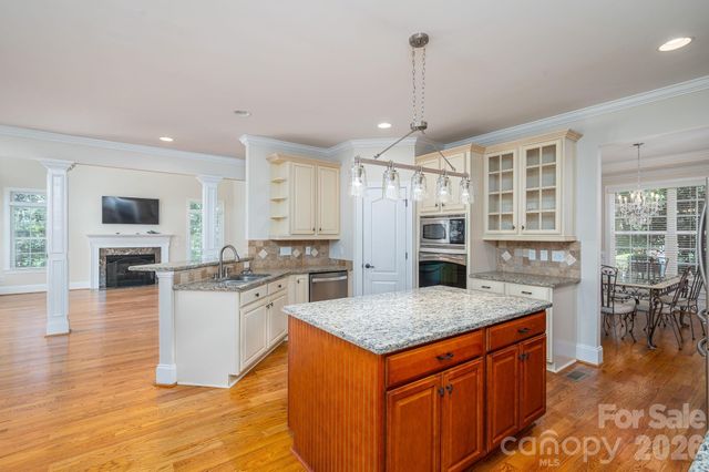 4108 Whim Shaft Drive, Lincolnton, NC 28092