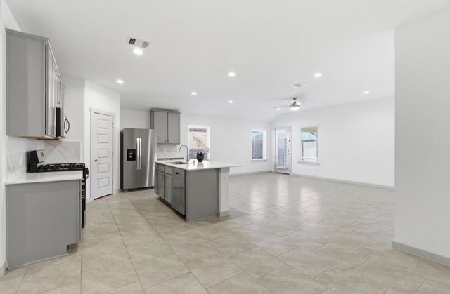 30034 Reagans Ranch Drive, Katy, TX 77494