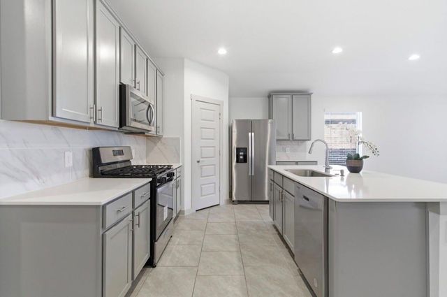 30034 Reagans Ranch Drive, Katy, TX 77494