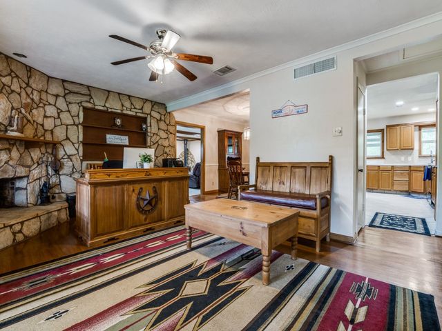 111 Vz County Road 2806, Mabank, TX 75147