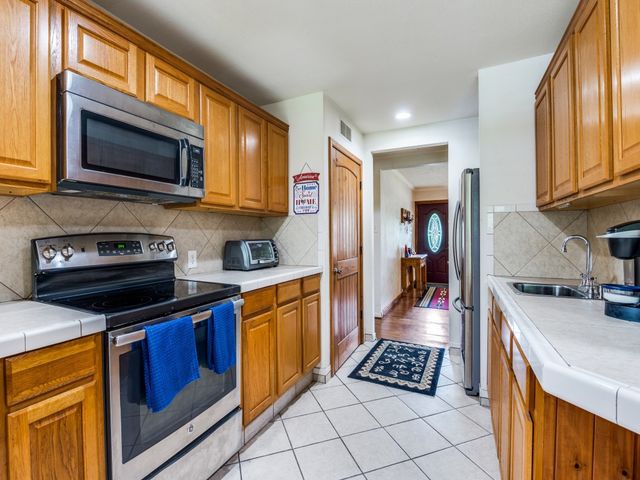 111 Vz County Road 2806, Mabank, TX 75147