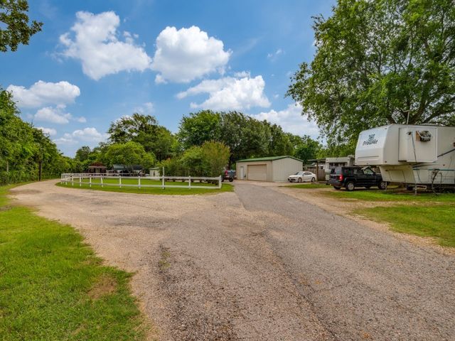 111 Vz County Road 2806, Mabank, TX 75147