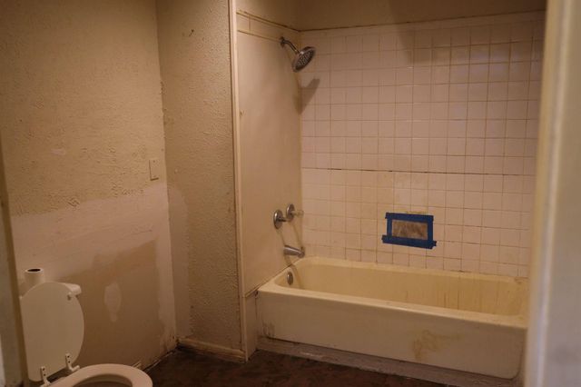 6680 Helbig Road, Beaumont, TX 77708