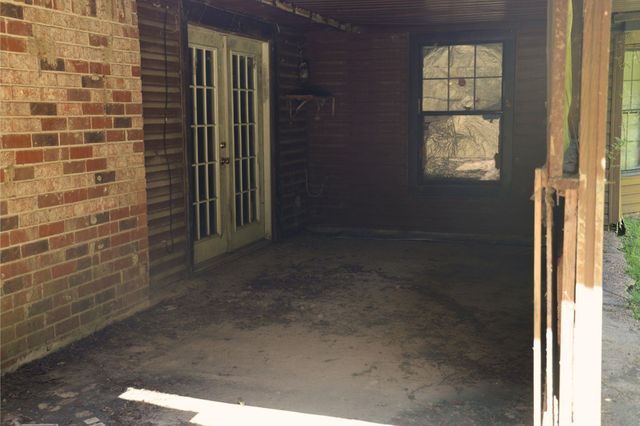 6680 Helbig Road, Beaumont, TX 77708