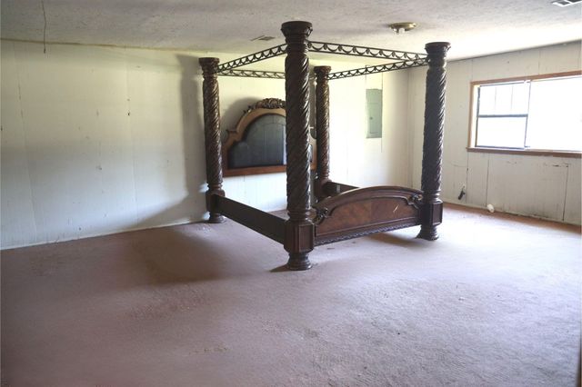 6680 Helbig Road, Beaumont, TX 77708