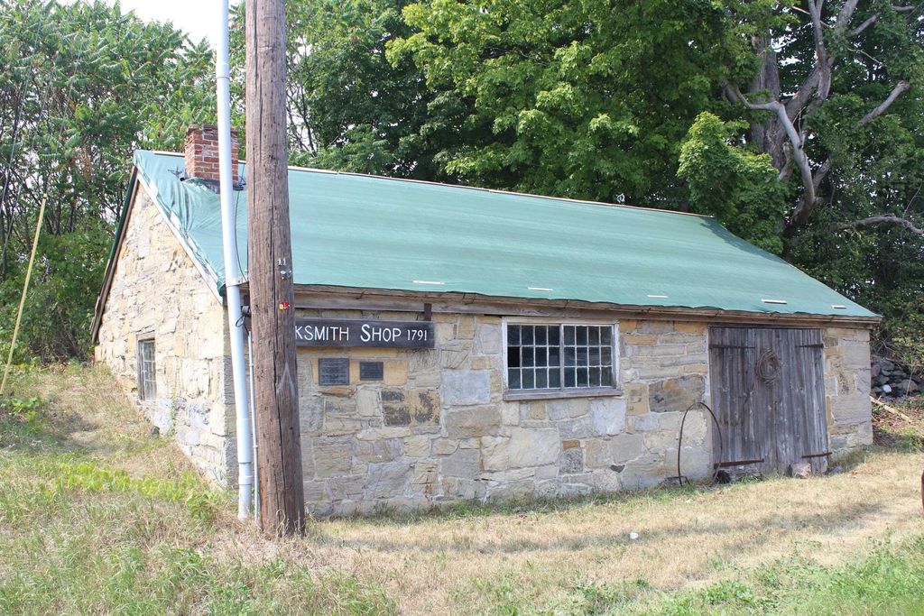 1488 Route 30, Cornwall, VT 05753