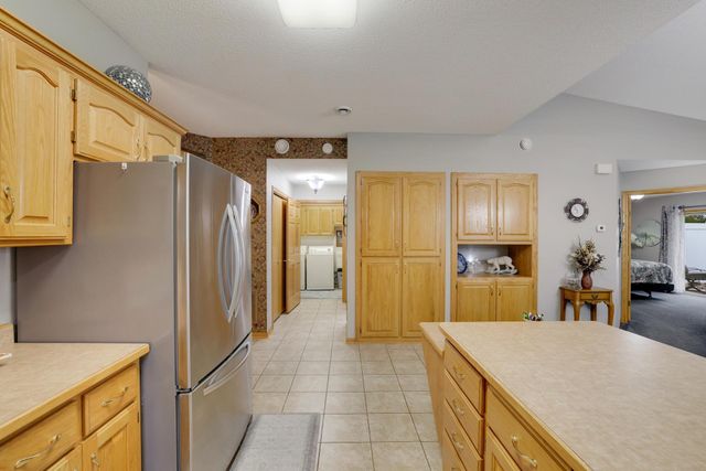 5243 Pathways Avenue, White Bear Lake, MN 55110
