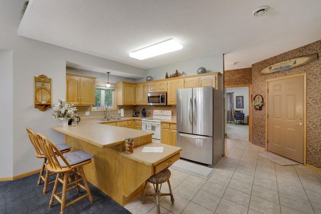 5243 Pathways Avenue, White Bear Lake, MN 55110