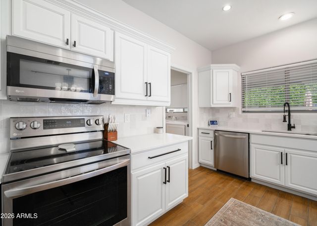 4112 E TETHER Trail, Phoenix, AZ 85050
