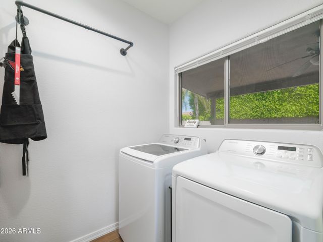 4112 E TETHER Trail, Phoenix, AZ 85050