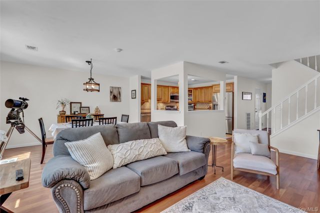 113 Erin Lane, East Setauket, NY 11733