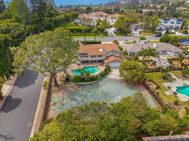 6401 La Jolla Scenic Dr S, La Jolla, CA 92037