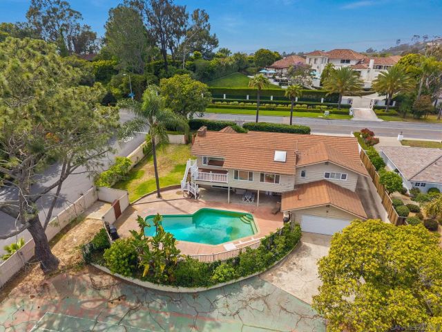 6401 La Jolla Scenic Dr S, La Jolla, CA 92037