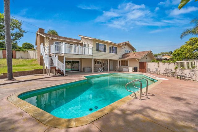 6401 La Jolla Scenic Dr S, La Jolla, CA 92037