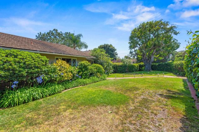 6401 La Jolla Scenic Dr S, La Jolla, CA 92037
