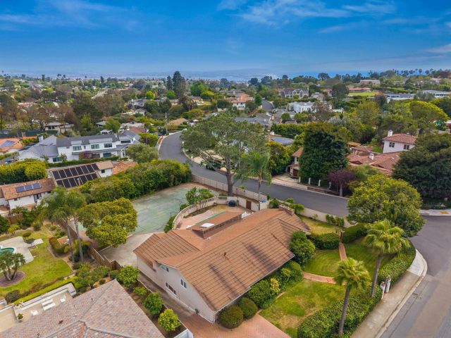 6401 La Jolla Scenic Dr S, La Jolla, CA 92037
