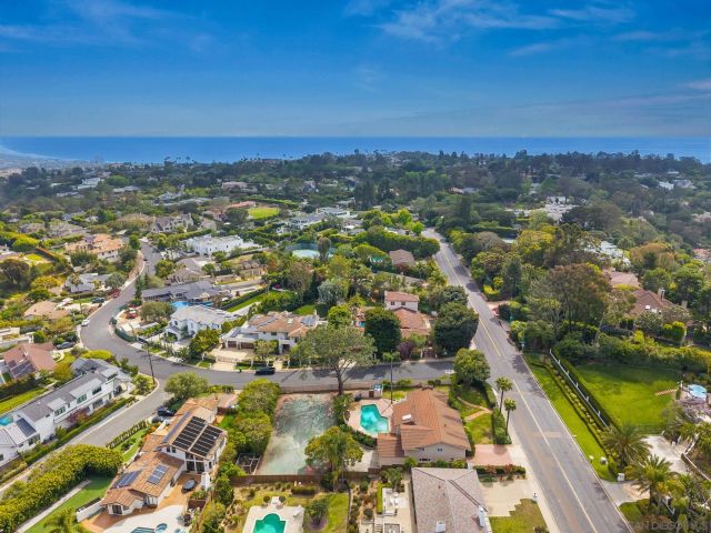 6401 La Jolla Scenic Dr S, La Jolla, CA 92037