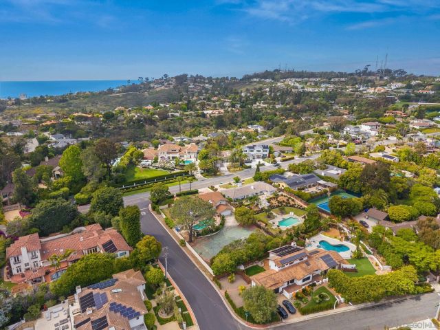 6401 La Jolla Scenic Dr S, La Jolla, CA 92037