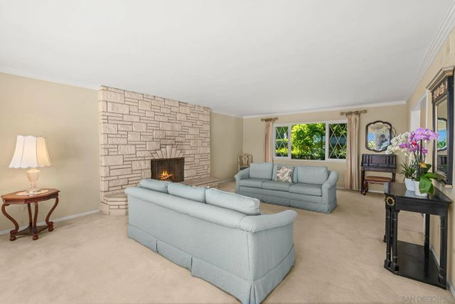 6401 La Jolla Scenic Dr S, La Jolla, CA 92037