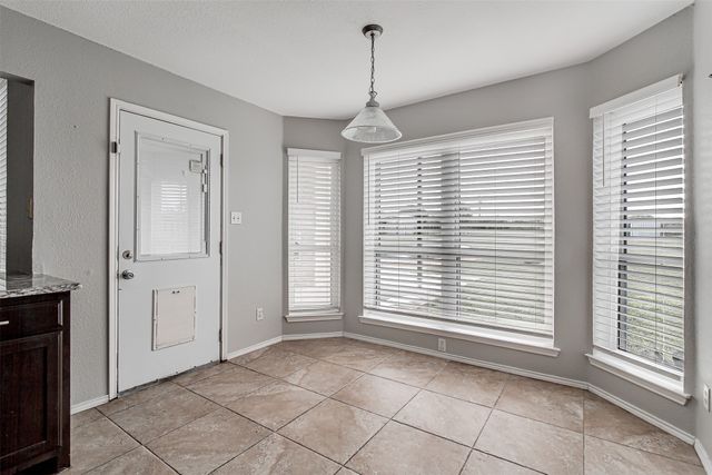 9512 Carson Ranch Road, Crowley, TX 76036