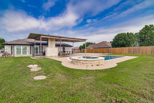 9512 Carson Ranch Road, Crowley, TX 76036