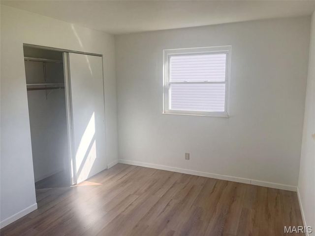 8 Monticello Place, Fairview Heights, IL 62208