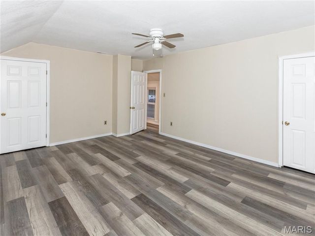 147 W Wickliffe Avenue, Collinsville, IL 62234