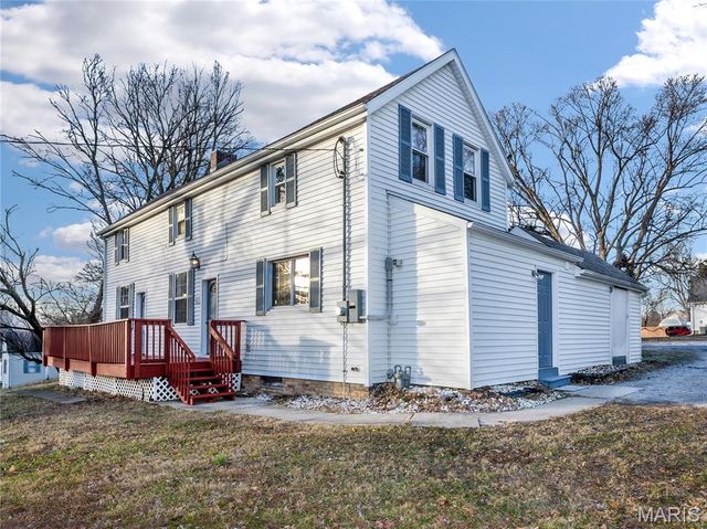 147 W Wickliffe Avenue, Collinsville, IL 62234