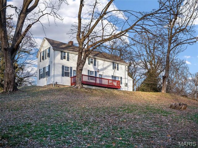 147 W Wickliffe Avenue, Collinsville, IL 62234