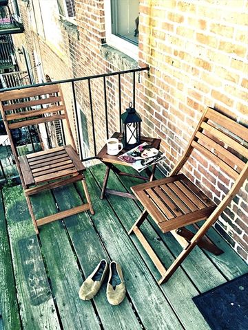 160 Cottage St 302, Boston, MA 02128