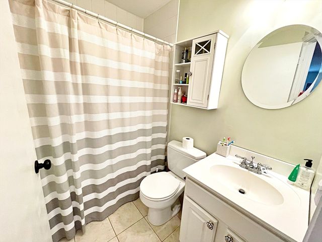 160 Cottage St 302, Boston, MA 02128