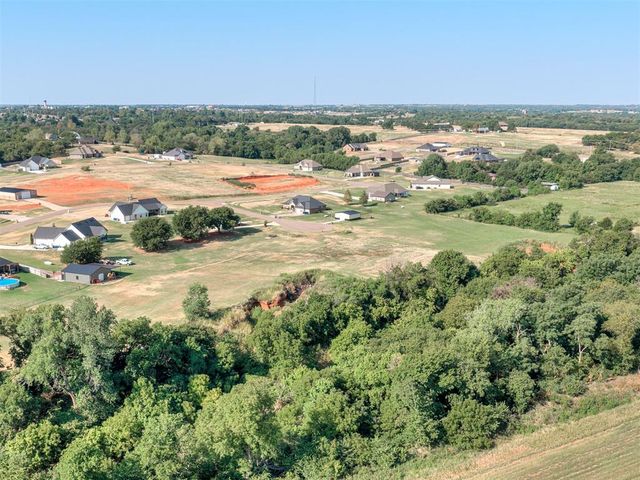 3942 Bluestem Circle, Blanchard, OK 73010