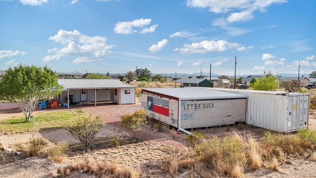 708 N Ave K, Marathon, TX 79842