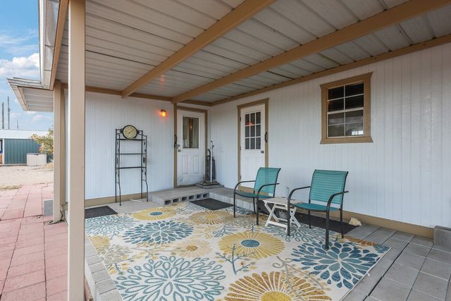 708 N Ave K, Marathon, TX 79842