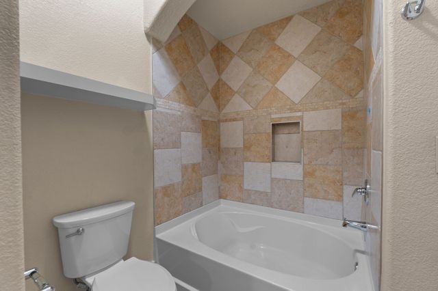 2600 Hillsboro Pike Apt 235, Nashville, TN 37212