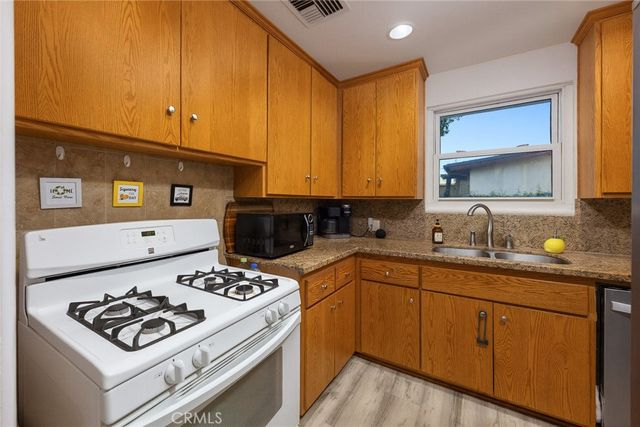 18335 E Payson Street, Azusa, CA 91702