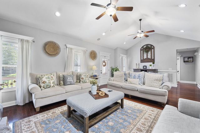 52 Running Oak Drive, Ringgold, GA 30736