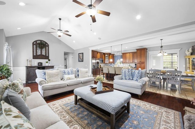 52 Running Oak Drive, Ringgold, GA 30736