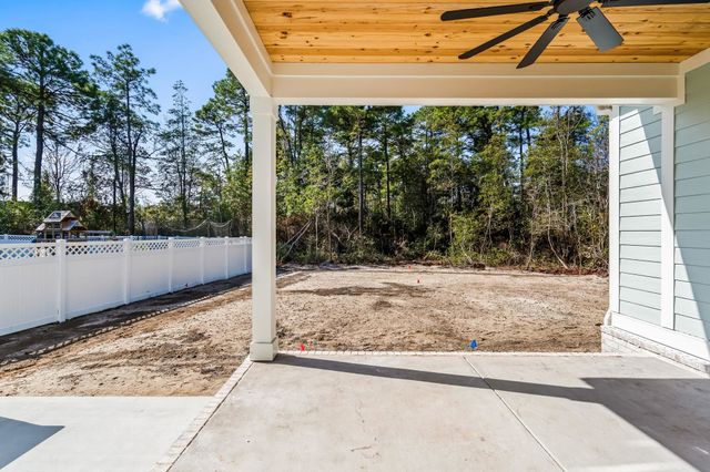 1704 Singing Rose Dr., Myrtle Beach, SC 29579