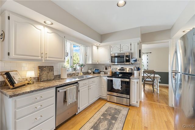 7324 Spring Mountain Drive, Manlius, NY 13057