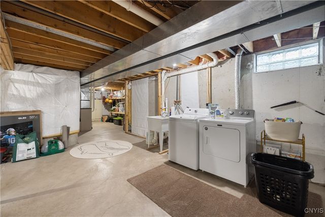 7324 Spring Mountain Drive, Manlius, NY 13057