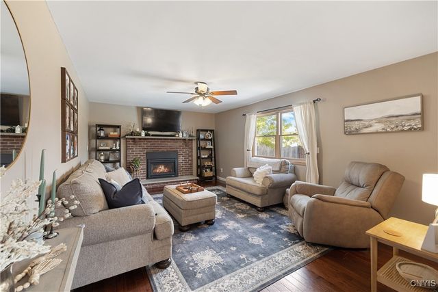 7324 Spring Mountain Drive, Manlius, NY 13057