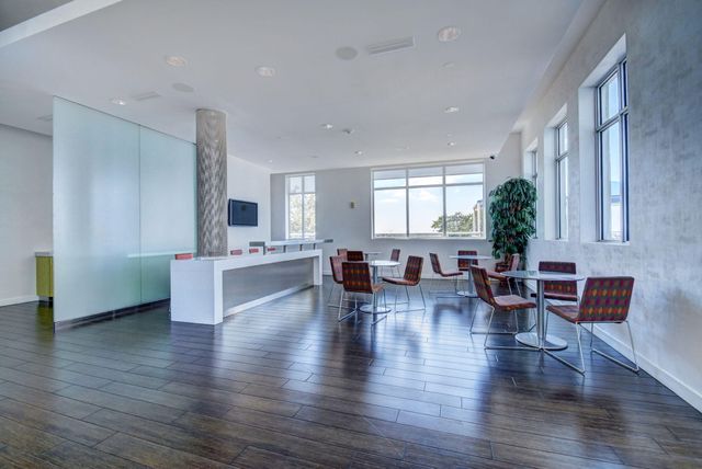 300 S Australian Avenue 1601, West Palm Beach, FL 33401