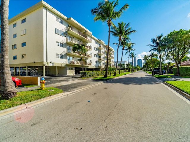 3665 NE 167 Street 501, North Miami Beach, FL 33160