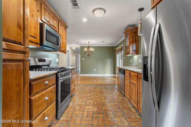 30 39th Street, Gulfport, MS 39507