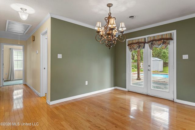 30 39th Street, Gulfport, MS 39507