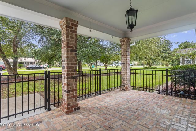 30 39th Street, Gulfport, MS 39507