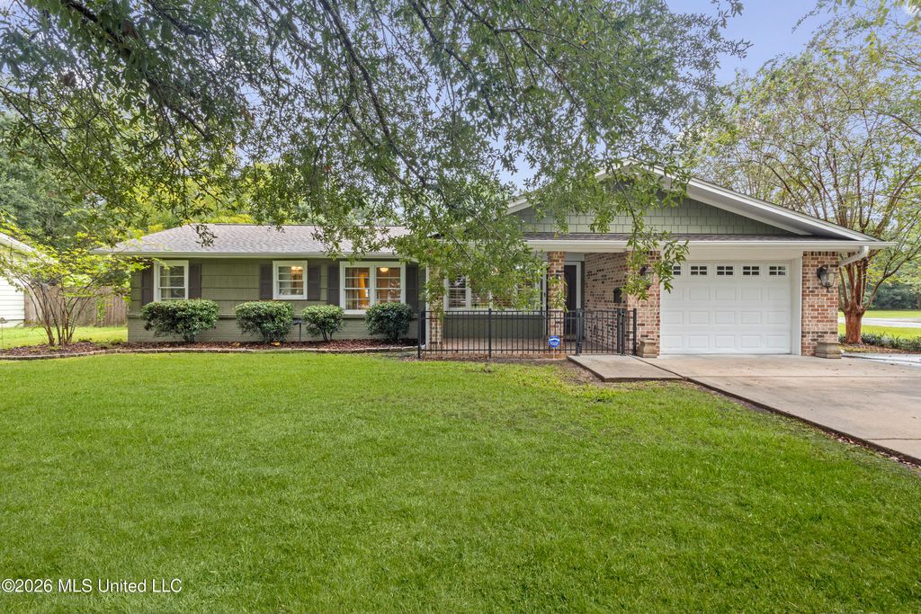 30 39th Street, Gulfport, MS 39507