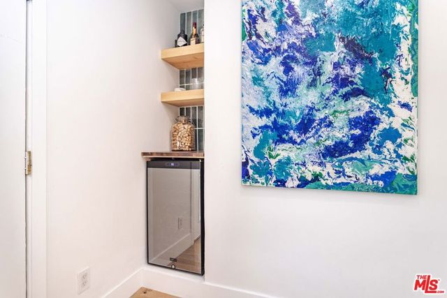 19837 Gilmore Street, Woodland Hills, CA 91367